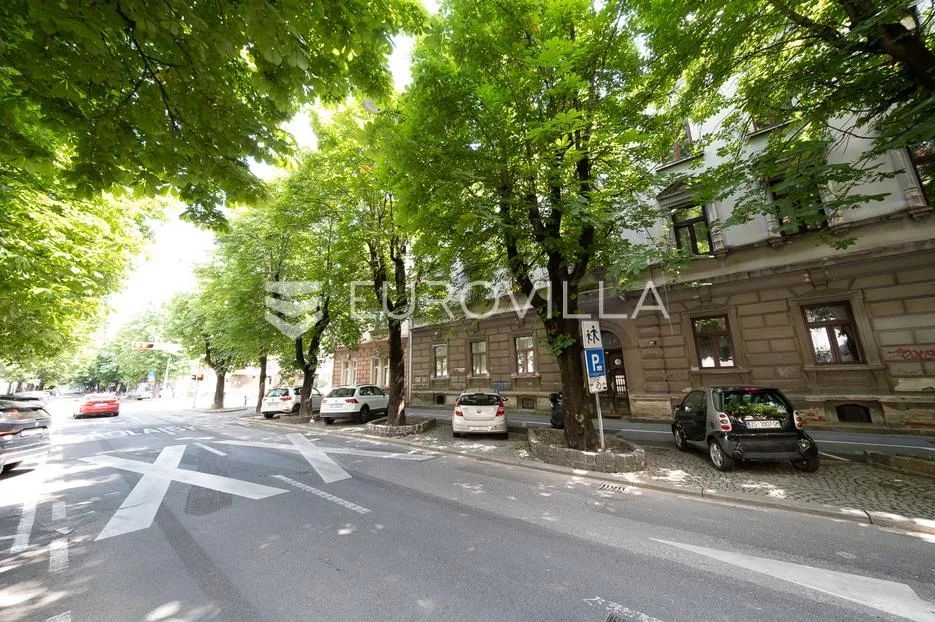 zagreb, donji grad, deželićeva, elegantan građanski trosoban stan površine 104 m² - slika 16