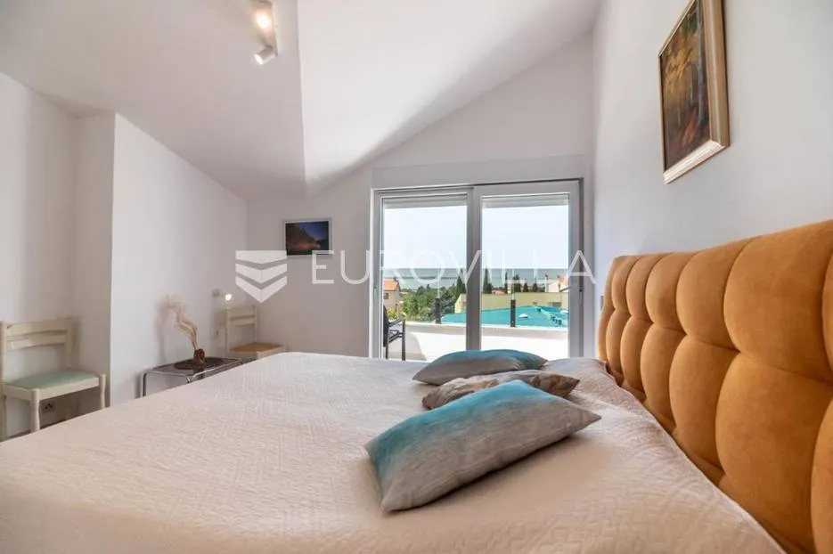 istra, peroj, apartmanska kuća s prekrasnom okućnicom i panoramskim pogledom na brijune - slika 25