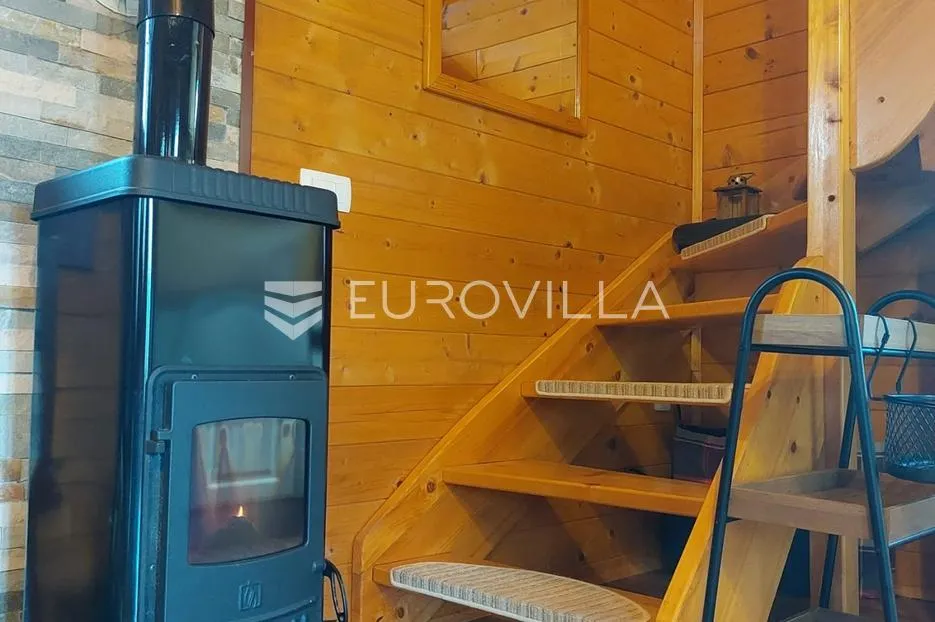 otočac, ličko lešće, drvena kuća za odmor s bazenom, parcela 1623 m² - slika 9
