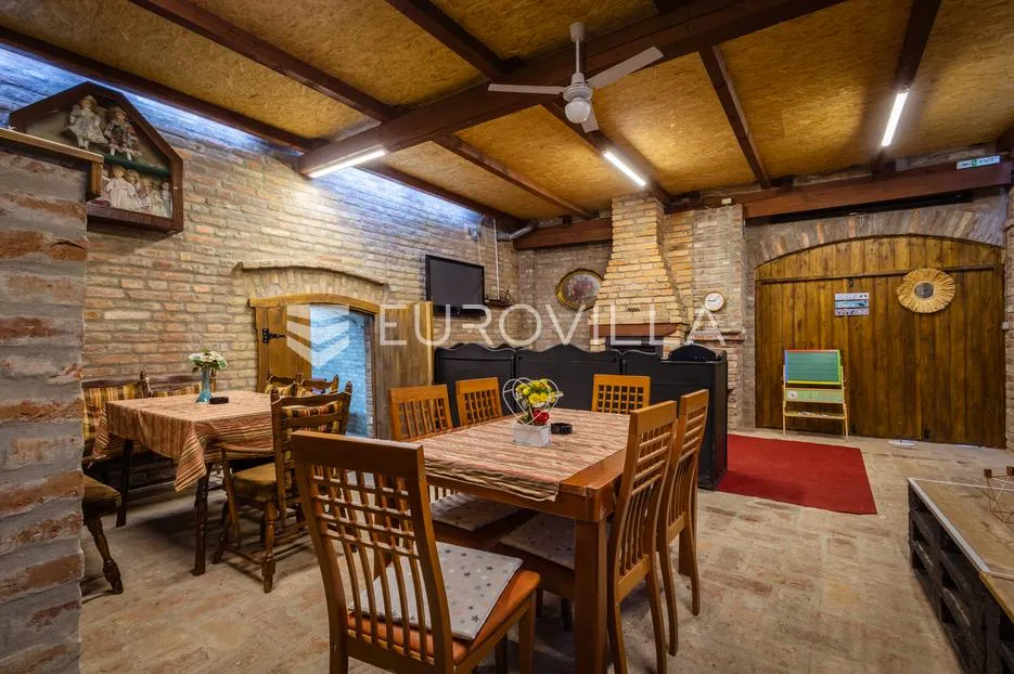 baranja, zmajevac, poslovna prilika, turizam, jedinstveno imanje 700 m² stambenog prostora - slika 24