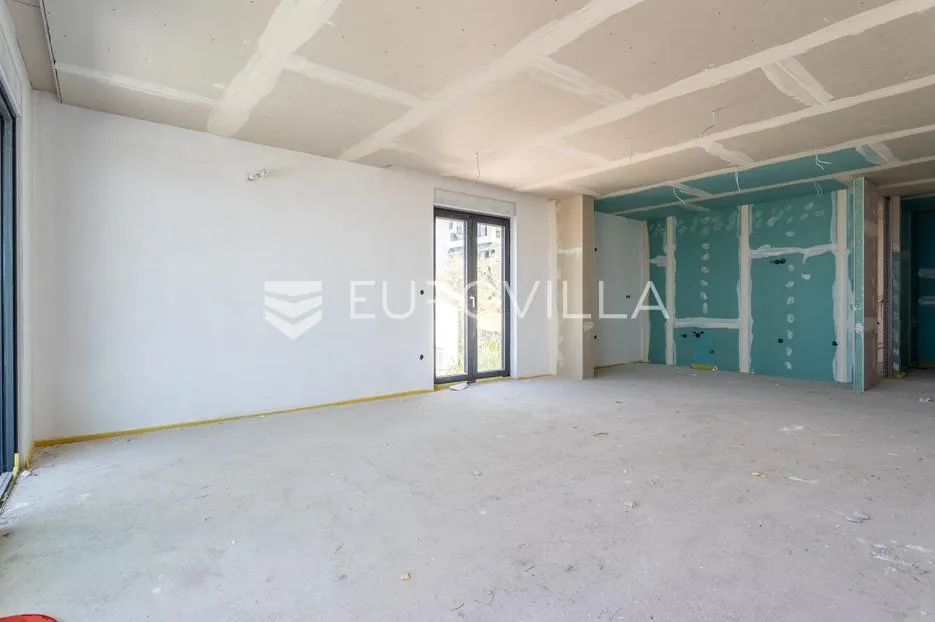 makarska, ekskluzivan penthouse s bazenom i panoramskim pogledom na more - slika 4