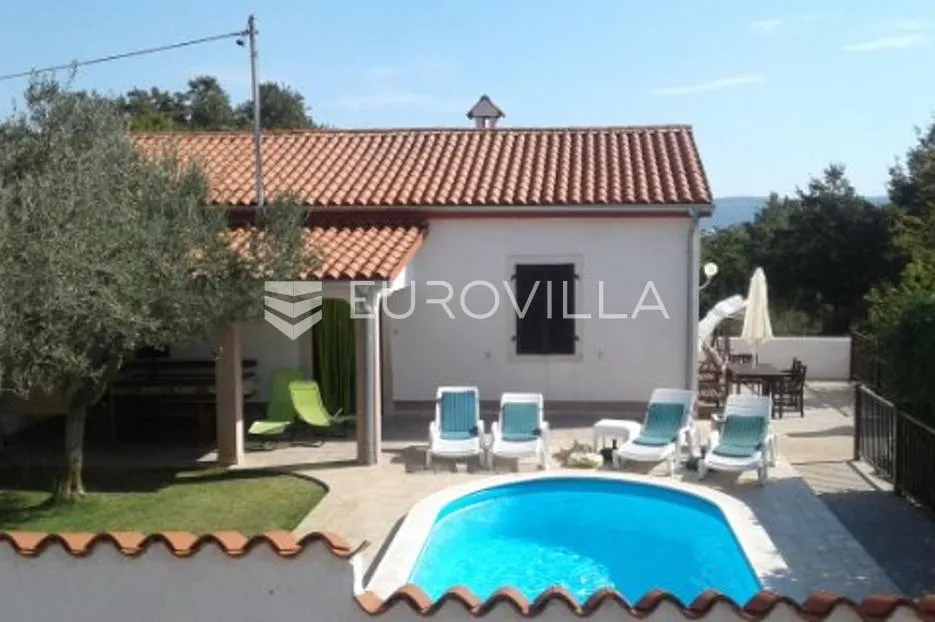 Istra, Peruški, renovirana kamena kuća 60m2 s bazenom na mirnoj lokaciji - Peruški, Marčana