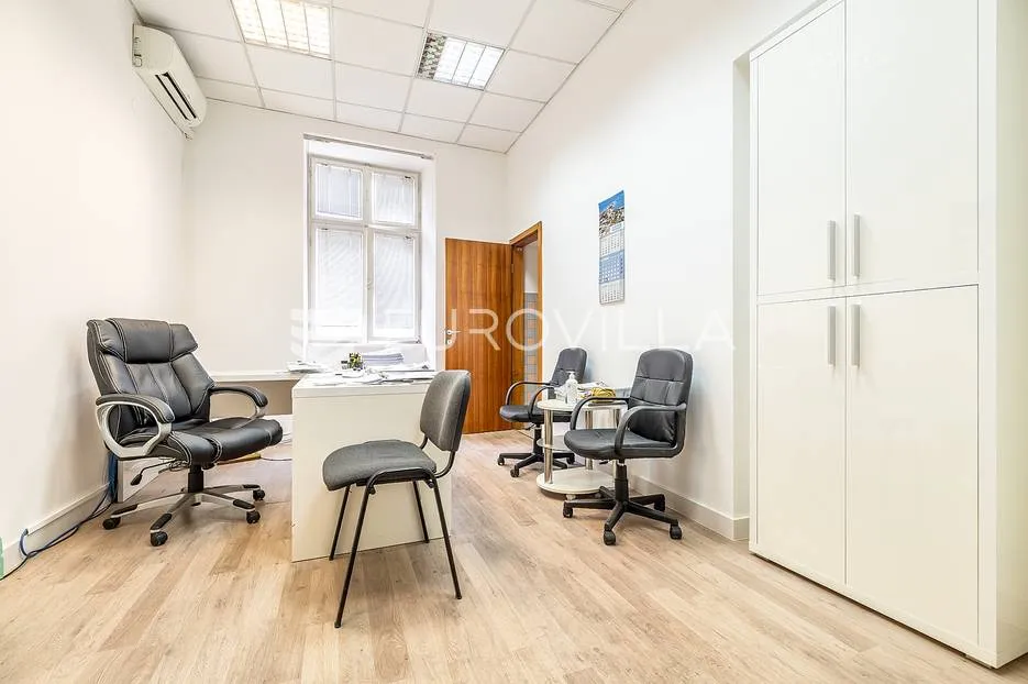 trg bana jelačića stambeni/poslovni prostor 196 m² podrum 40 m² - slika 8
