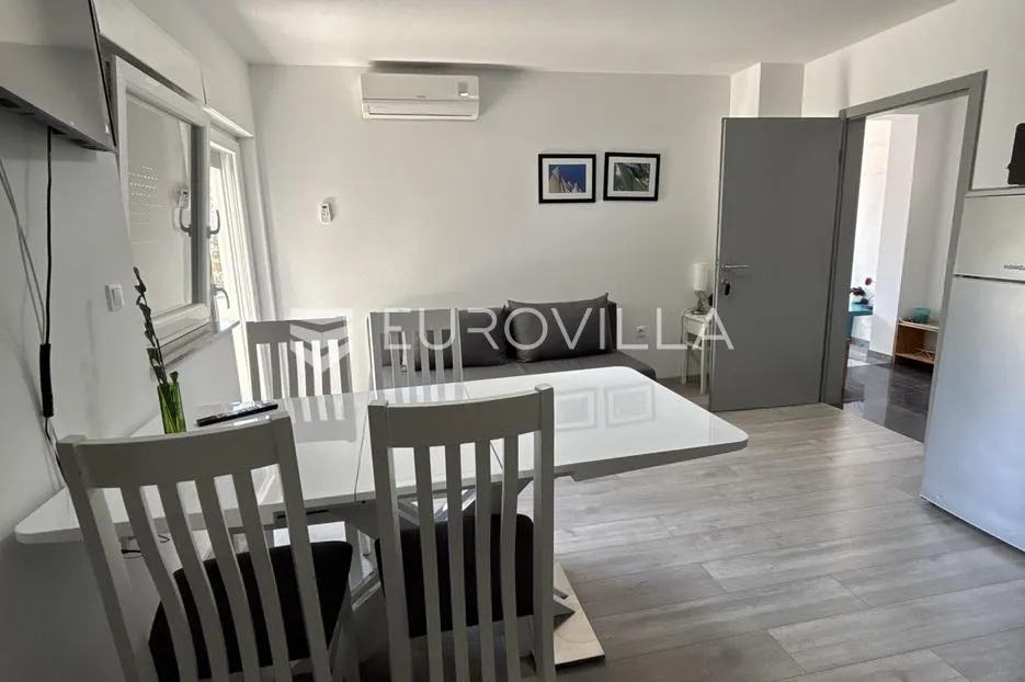 medulin, apartmanska kuća sa sedam stanova na mirnoj lokaciji - slika 9