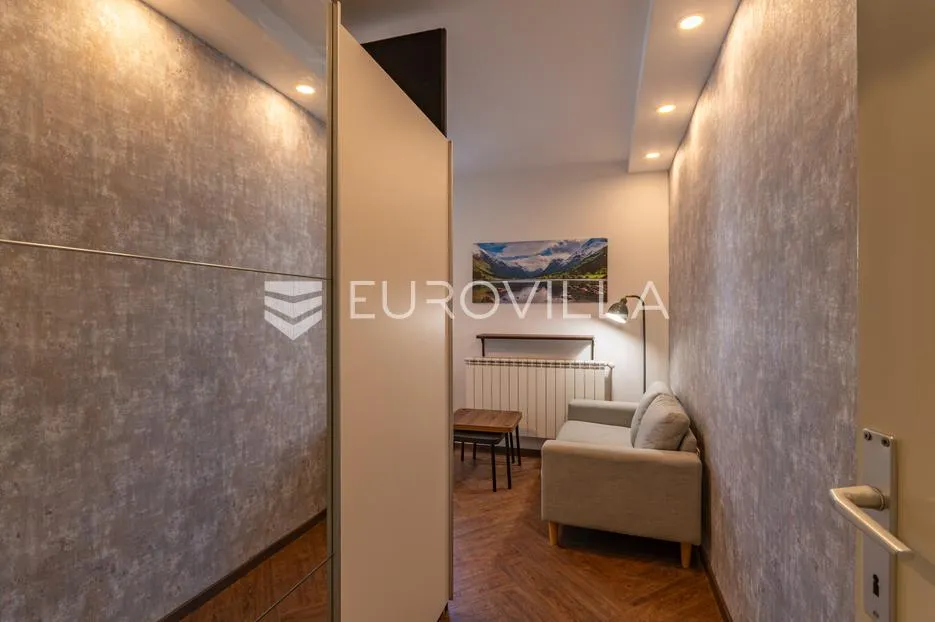 varaždin, centar, uređen stan površine 30,85 m² - slika 4