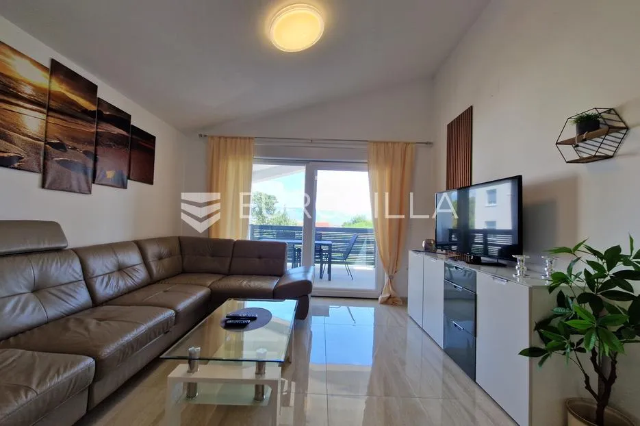 vir, moderan trosoban apartman u centru vira, 600 m od plaže - slika 5