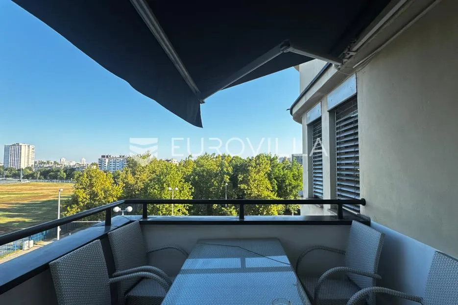 zagreb, maksimir, svetice, četverosoban stan 105 m² s loggiom - slika 11