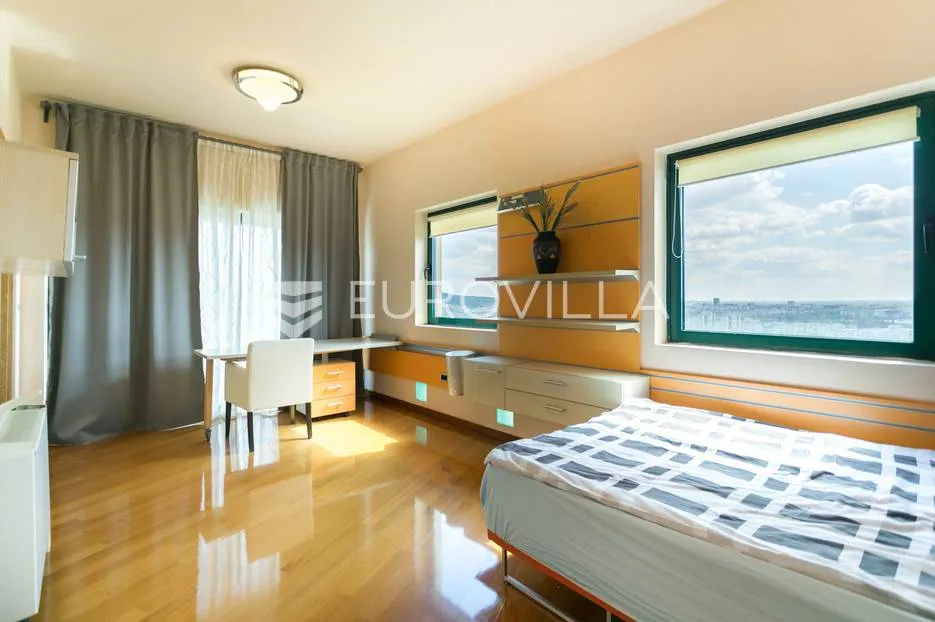 gajnice, jedinstvena vila sa panoramskim pogledom na zagreb - slika 27