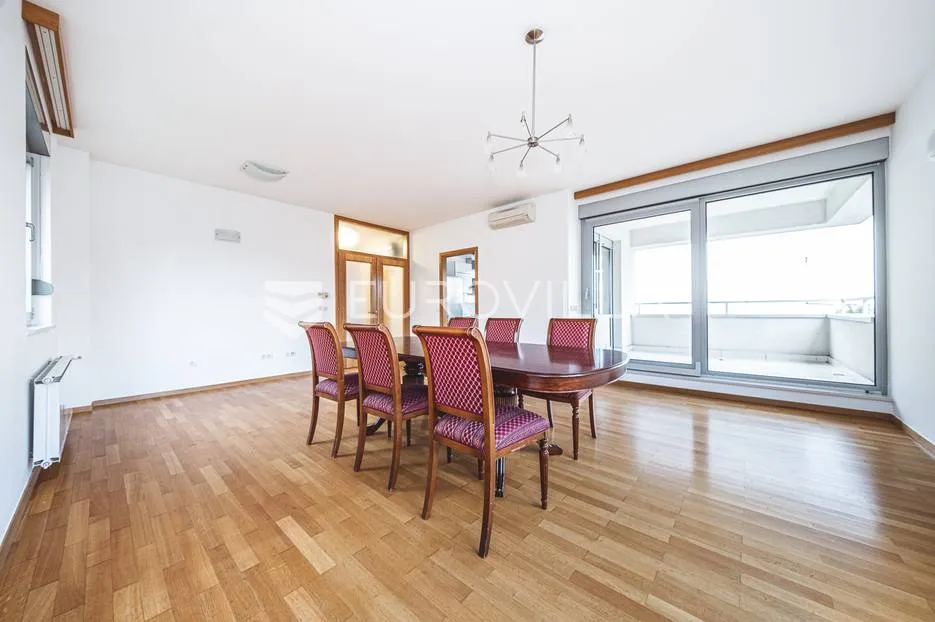 zagreb, jordanovac, prekrasan peterosoban stan 230 m2 s garažom i parkirnim mjestom - slika 2