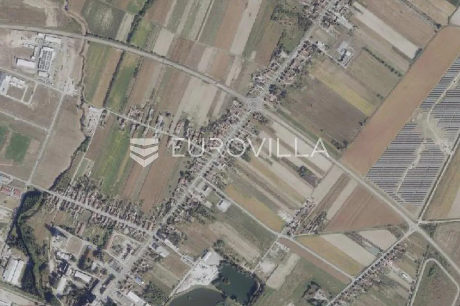 Slatina, zemljište 5404 m2