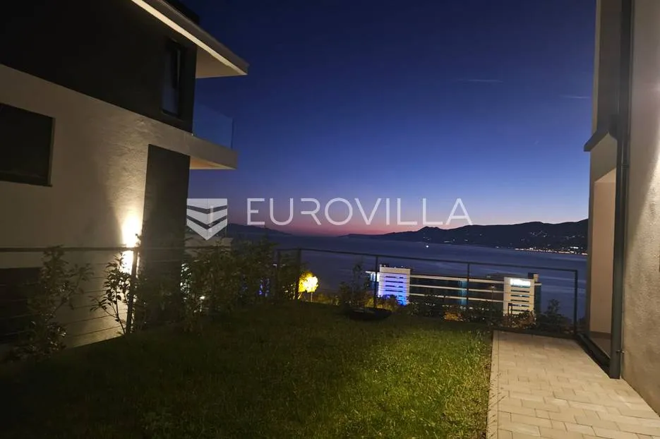 rijeka, costabella, luksuzan trosoban stan 101.39 m² - slika 15