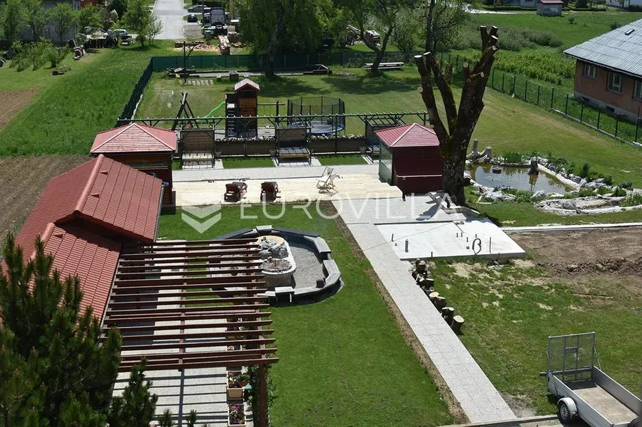 g.kotar, ravna gora, uhodani turistički objekt 1500 m² na parceli od 3799 m² - slika 4