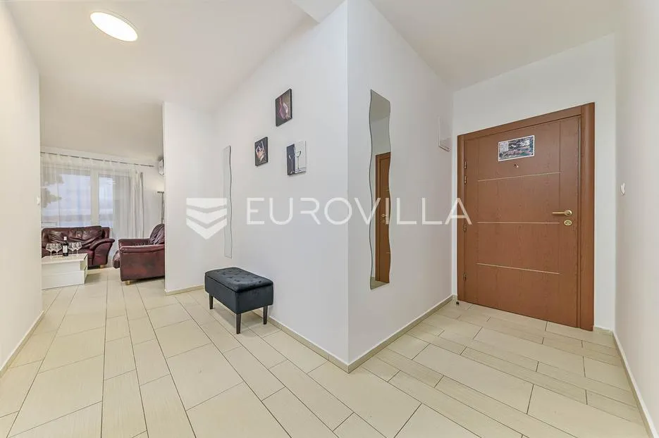 selce, zimski najam, prostrani apartman od 70 m² s 2 spavaće sobe i pogledom na more - slika 2
