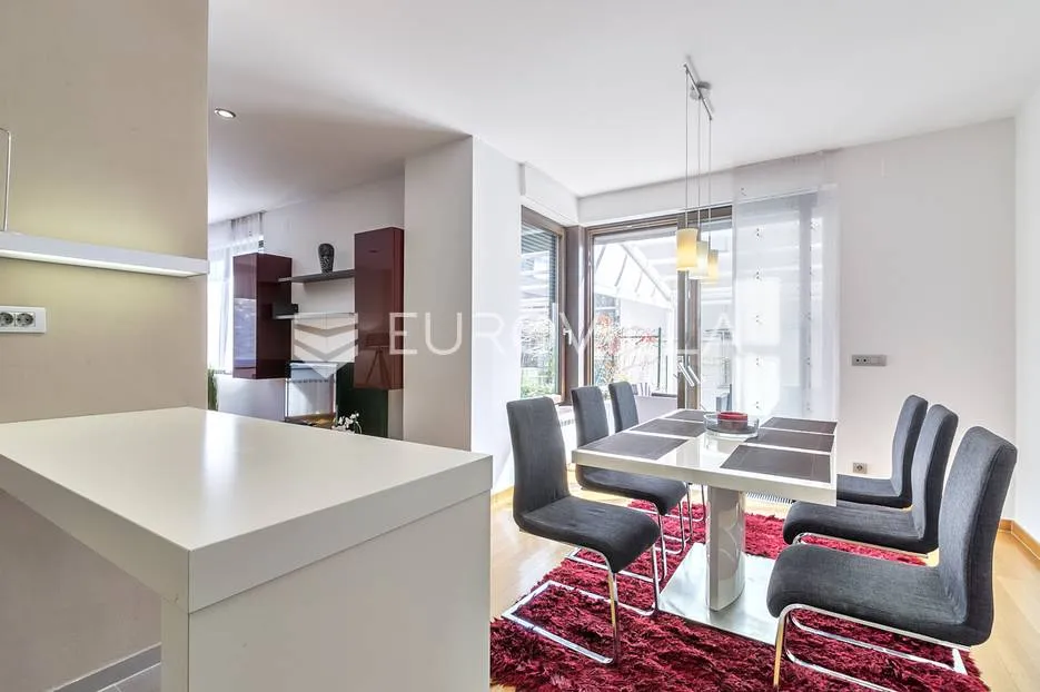 zagreb, srebrnjak, prekrasan trosoban stan s dva garažna mjesta, 102 m² - slika 7