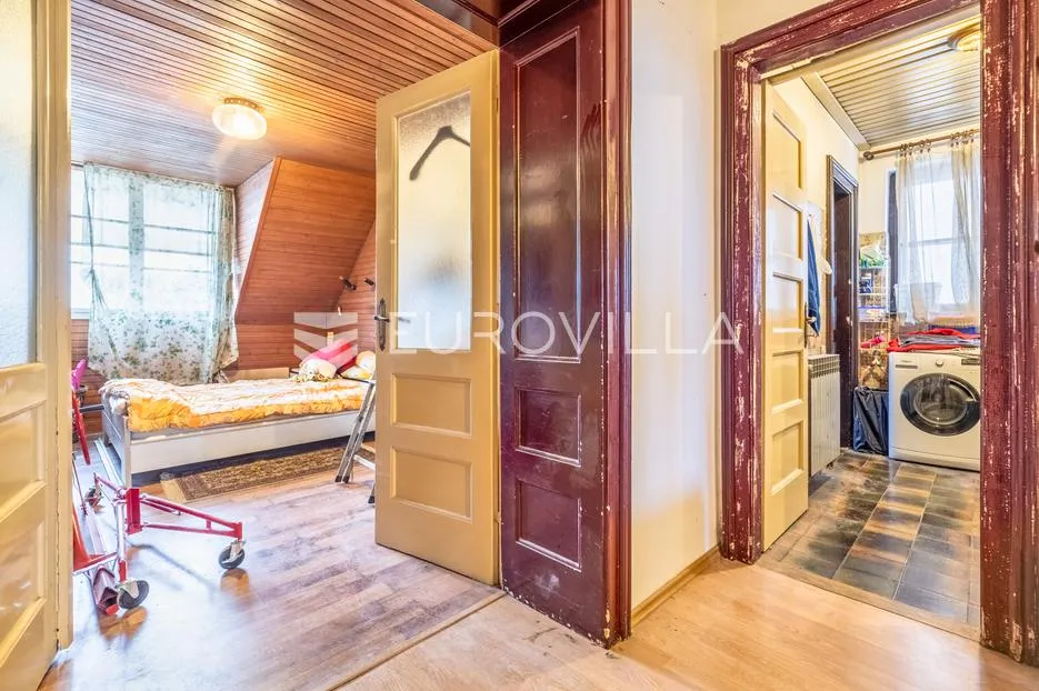 zagreb, britanski trg, dvoetažni stan za adaptaciju, 101 m² - slika 2