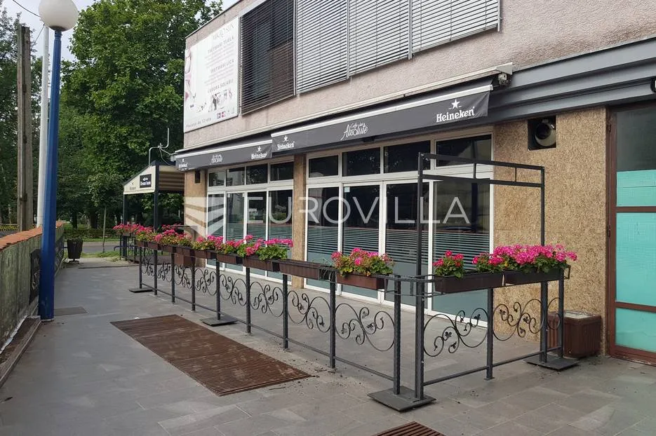 velika gorica zagrebačka ulica odličan poslovni prostor 102m2 terasa najam - slika 4