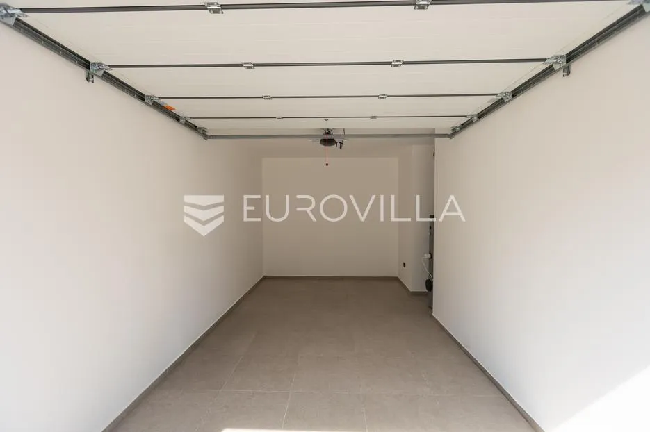 medulin, kvalitetna i moderna duplex kuća a, s grijanim bazenom 30 m² i garažom, 146 m² - slika 30