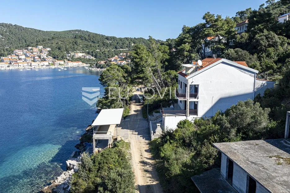 korčula, brna, građevinsko zemljište u prvom redu do mora - slika 13