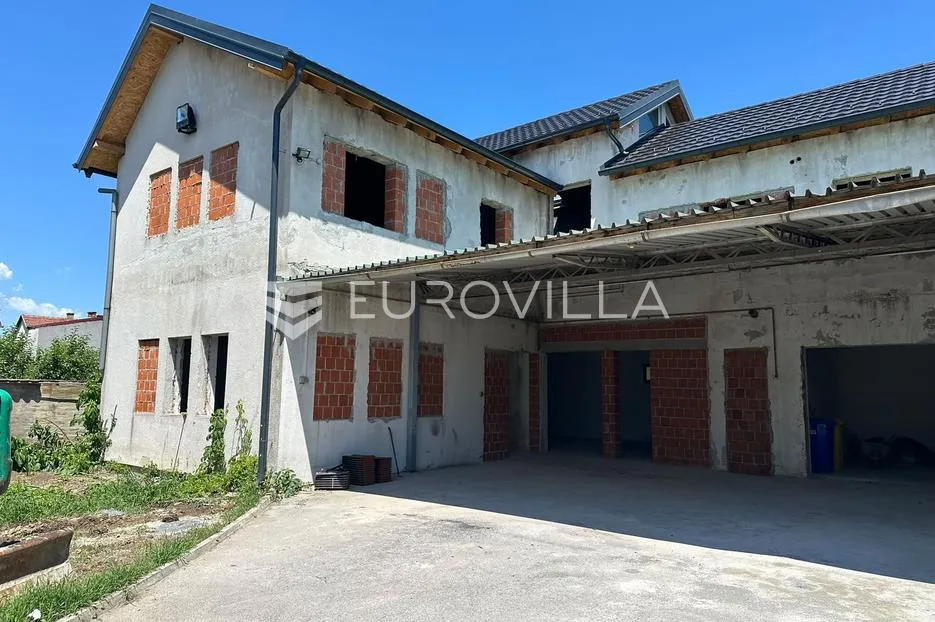 požega, sajmište, uredsko skladišni prostor 345 m² - slika 2