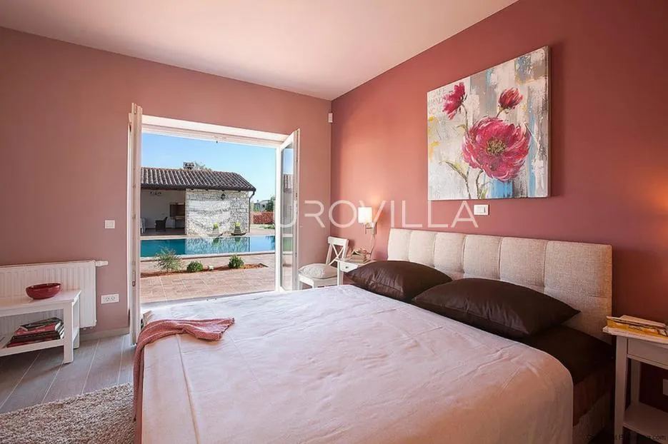 istra, svetvinčenat, vila s bazenom nkp 270 m2 - slika 16