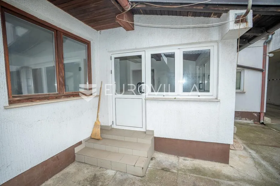 satnica đakovačka, 2 kuće 300 m² i 146 m², odlična investicija - slika 29