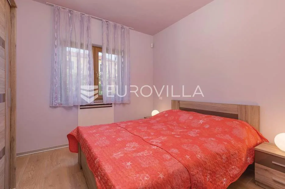 medulin, volme, luksuzan stan s bazenom i garažom, 200 m od mora - slika 20