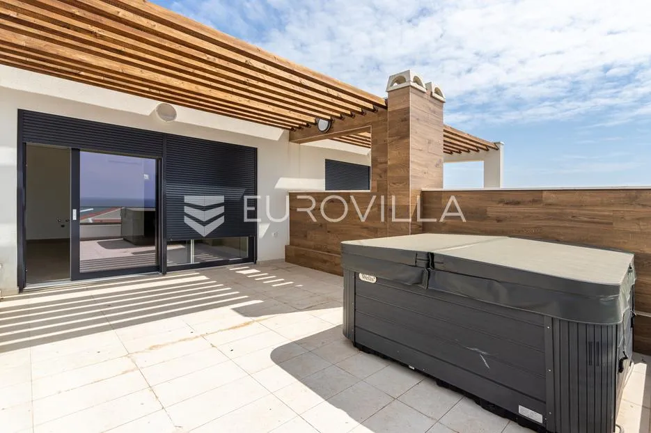 pag, novalja, dvoetažni stan s prekrasnom terasom, 153 m² - slika 7