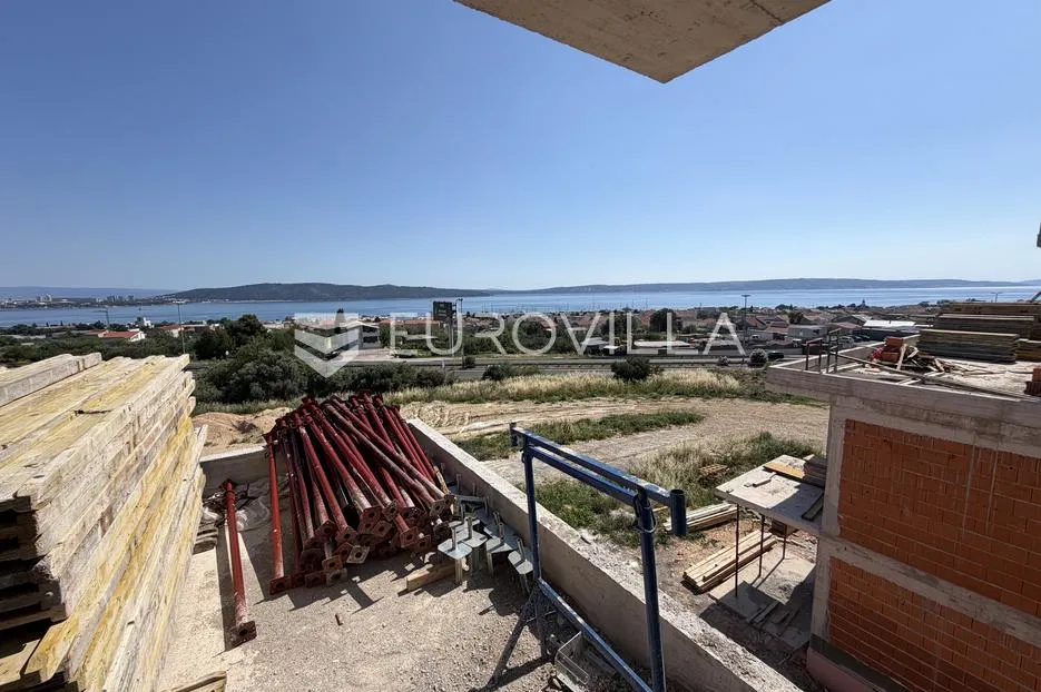 kaštel sućurac, luksuzan trosoban penthouse u novogradnji, 120.72 m² - slika 6