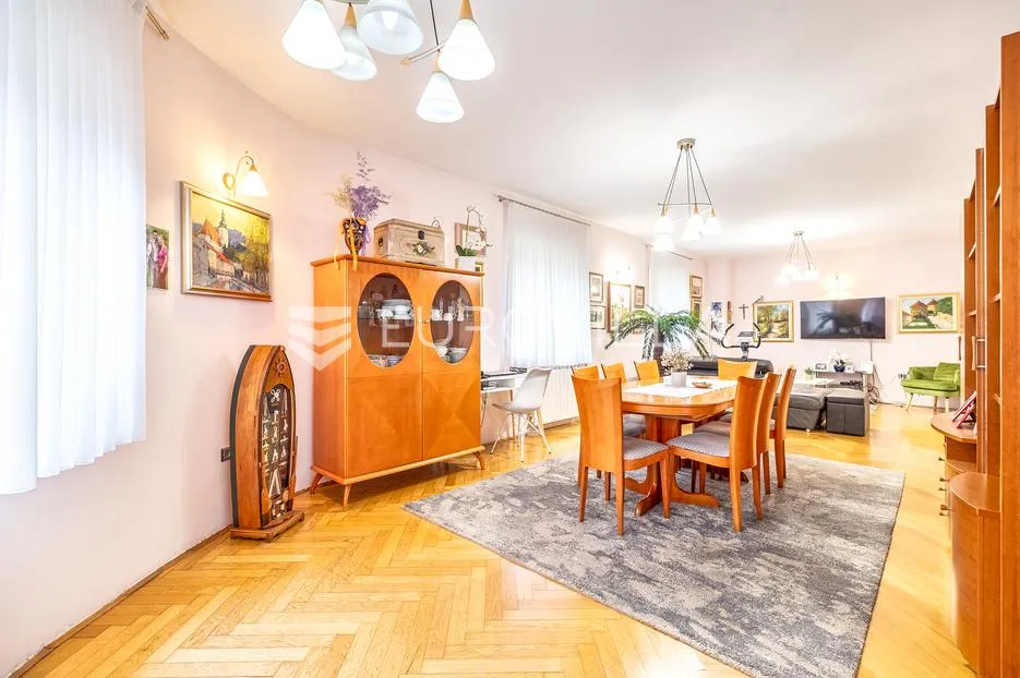 zagreb, črnomerec, prekrasna obiteljska kuća bruto površine 382 m² - slika 4