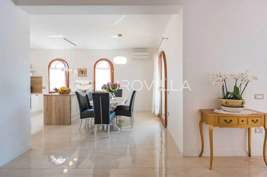 tar, vabriga, novogradnja, luksuzna i moderna kamena četverosobna villa - slika 4