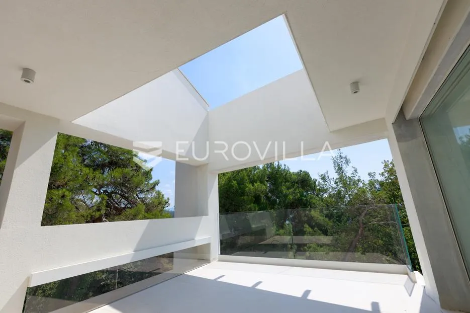 opatija privé, ekskluzivan četverosoban stan 139 m², bazen, teretana - slika 6