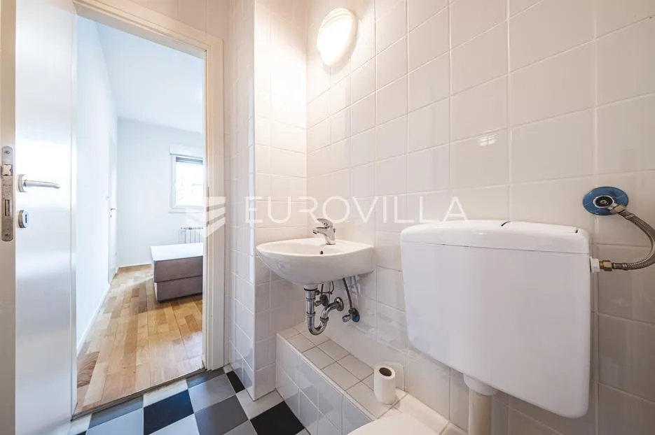 zagreb, malešnica, predivan četverosobni stan 83.25 m² - slika 7