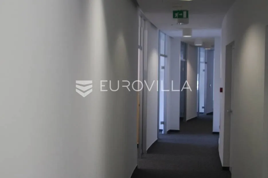sky office, luksuzni poslovni prostor za zakup - slika 8