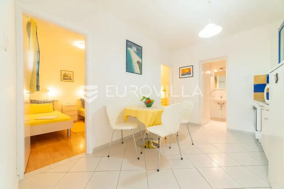 bol na braču - apartmanska kuća s građevinskim zemljištem - slika 15