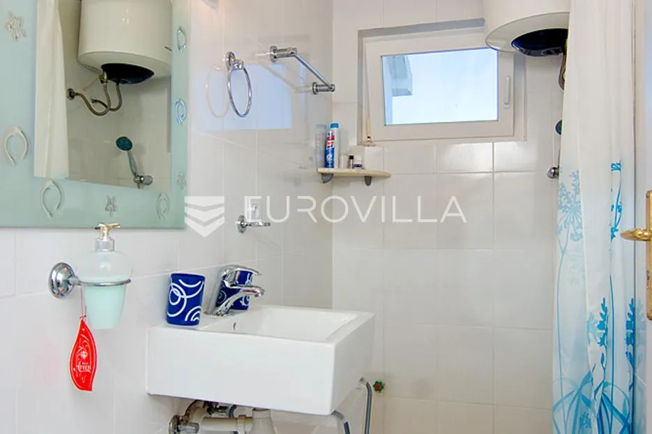 drvenik veliki, prekrasna kuća s pogledom na more - slika 23