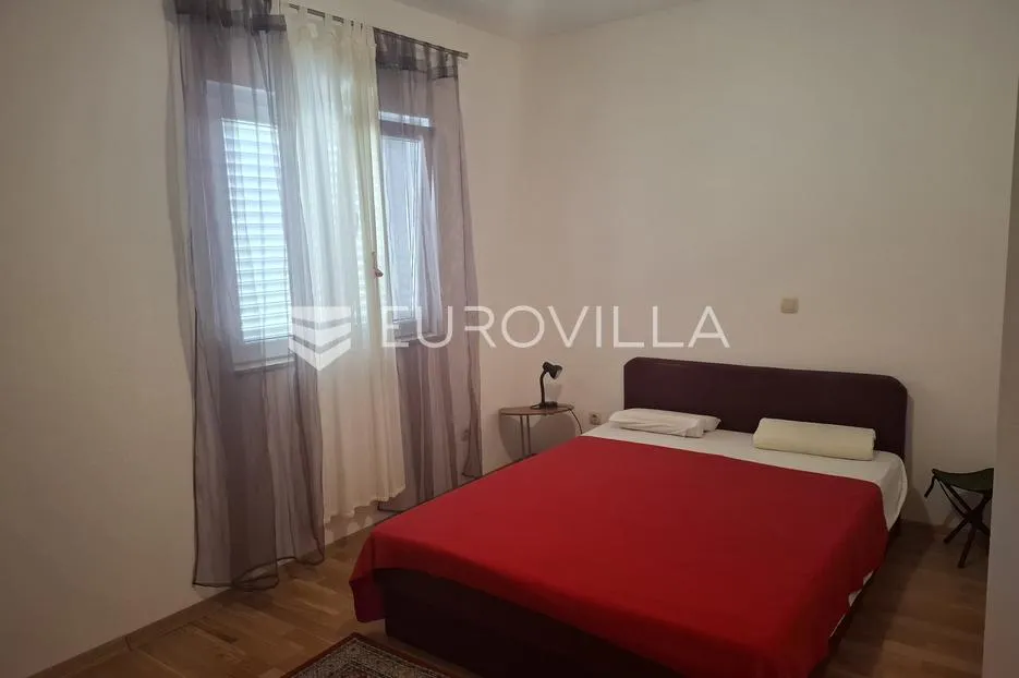 hvar, dva stana, ukupno 122,46 m² - slika 7