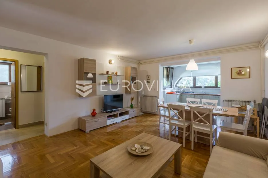 štinjan, prekrasna kuća u nizu s vrtom i pogledom more 300 m² - slika 68
