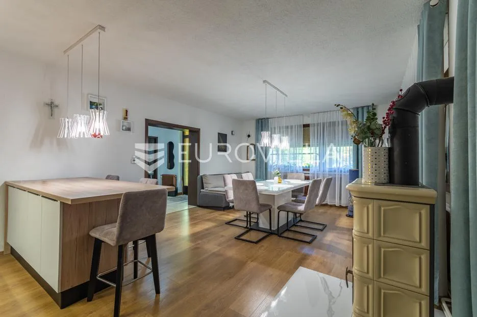 štrigova, prekrasna obiteljska kuća površine 120 m² - slika 3