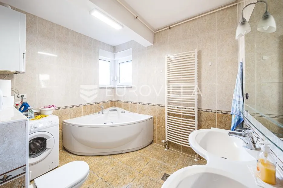 zagreb, remete, trosobni stan na bukovačkoj cesti, nkp 96 m². - slika 10