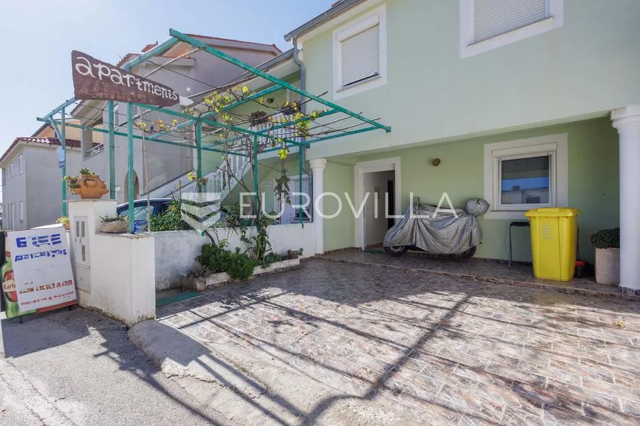 istra, medulin, kuća s dva stana, 100 m od mora - slika 26