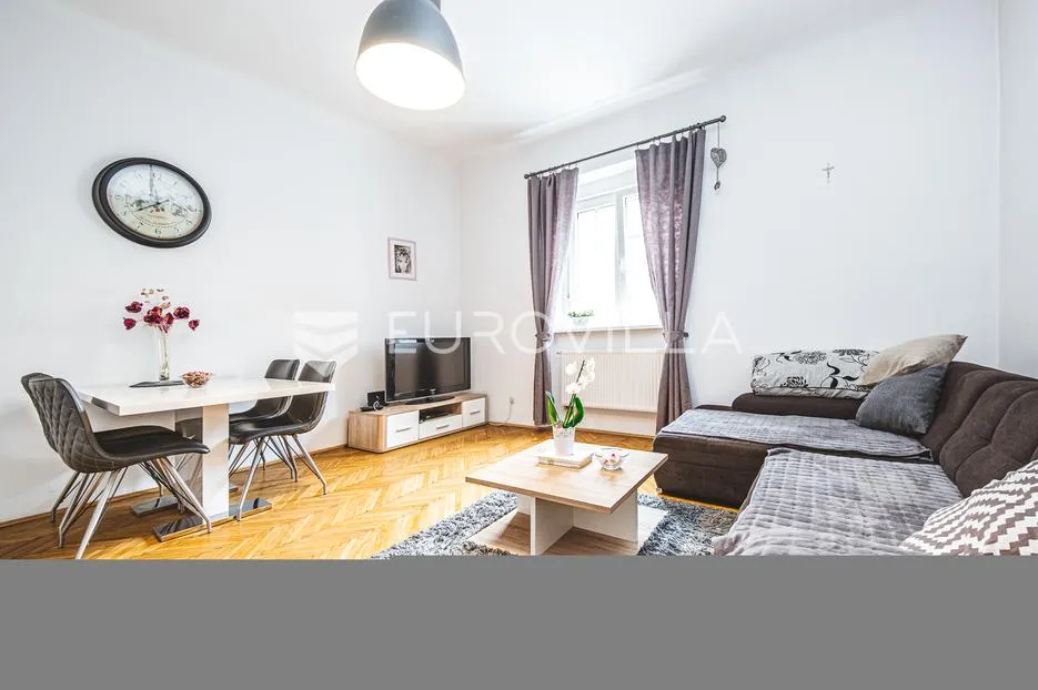 zagreb, petrova, prekrasan dvosoban stan 50 m² - slika 5