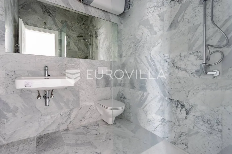 pag, četverosoban penthouse s5 nkp 160 m2, uz more novogradnja! - slika 8
