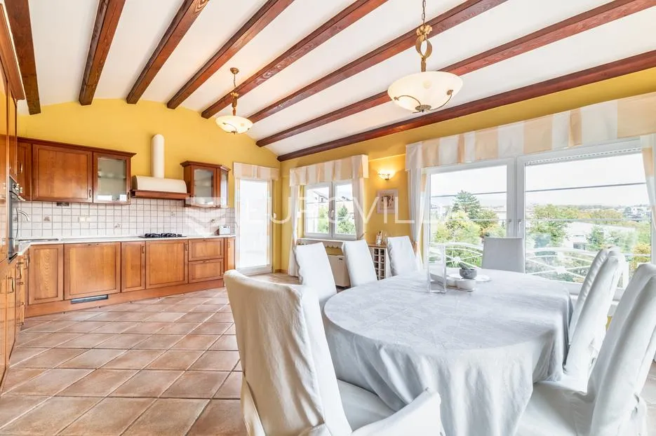 zagreb, pantovčak, vale vouka, četverosoban stan 163 m² garaža vanjsko parkirno mjesto - slika 7