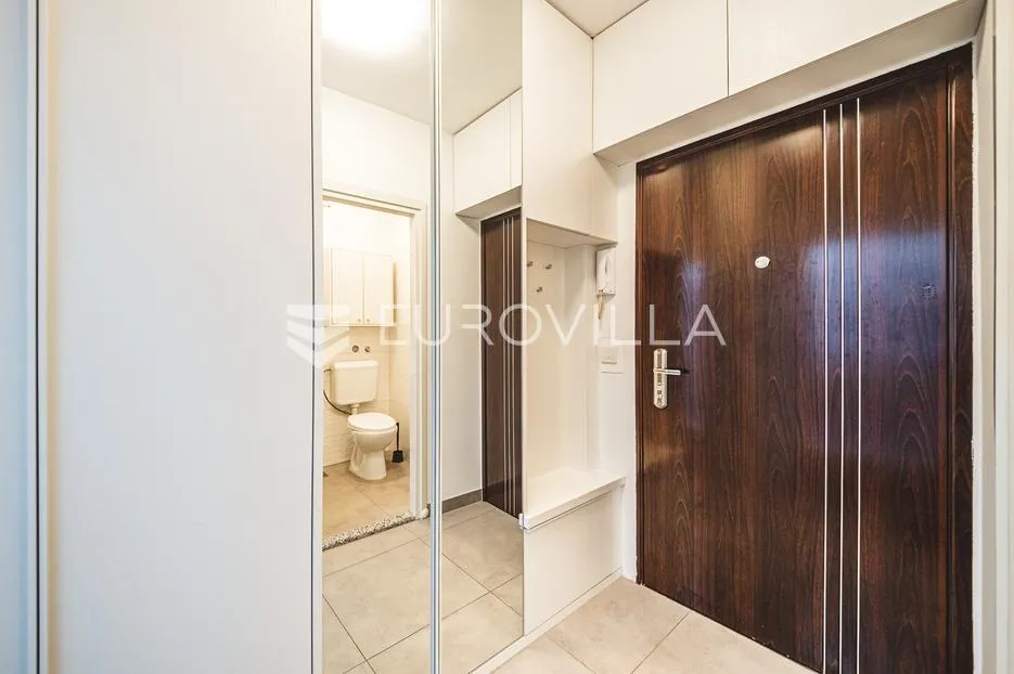 zagreb, cvjetno naselje, trosoban stan 77 m² - slika 13