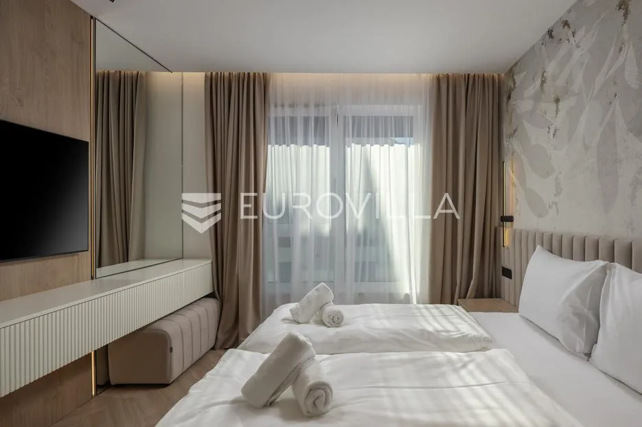 opatija, luksuzan četverosoban stan s pogledom na more 142.87 m² - slika 27