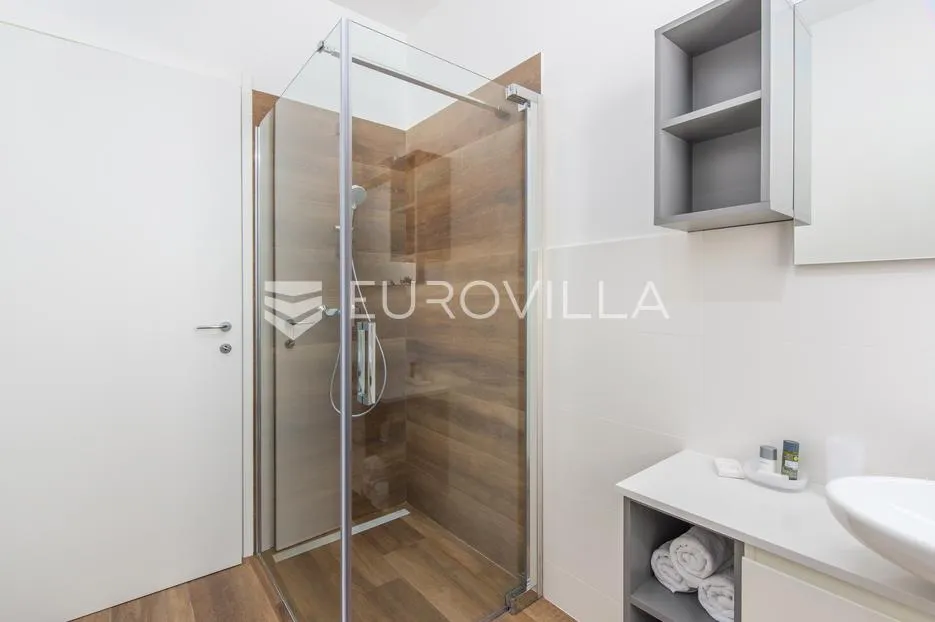 istra, premantura, moderna vila s bazenom na odličnoj lokaciji 500 m od mora - slika 22