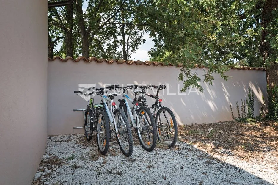 istra, marčana, prekrasna vila 280 m2 s teniskim terenom i grijanim bazenom 50 m2 - slika 50