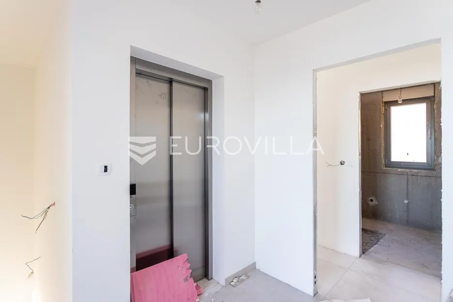 trogir, čiovo, ekskluzivan penthouse s privatnim bazenom - slika 12