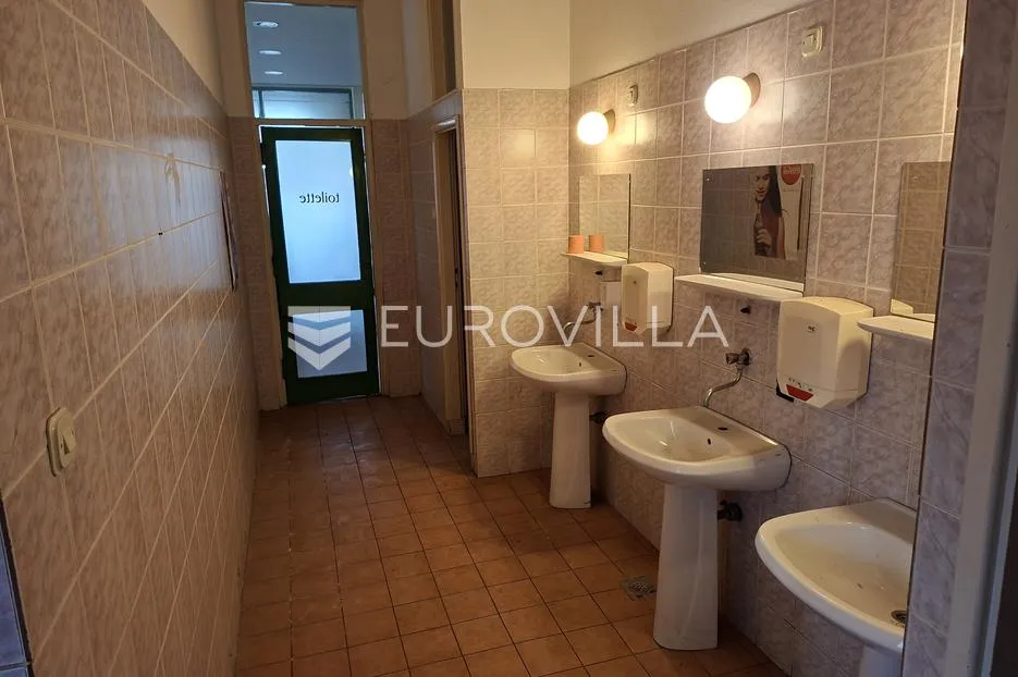 nova gradiška, poslovna zgrada 838 m² s dvorištem 1.121 m² - slika 7