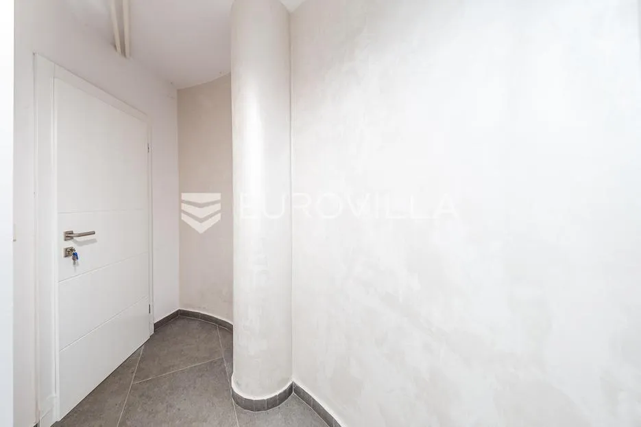 zagreb, trešnjevka, prekrasan poslovni prostor 80 m² - slika 11